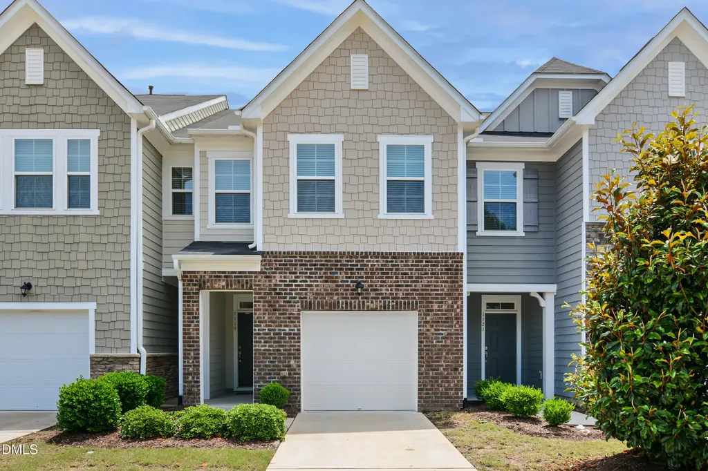 1119 Little Gem Lane Apex NC 27523