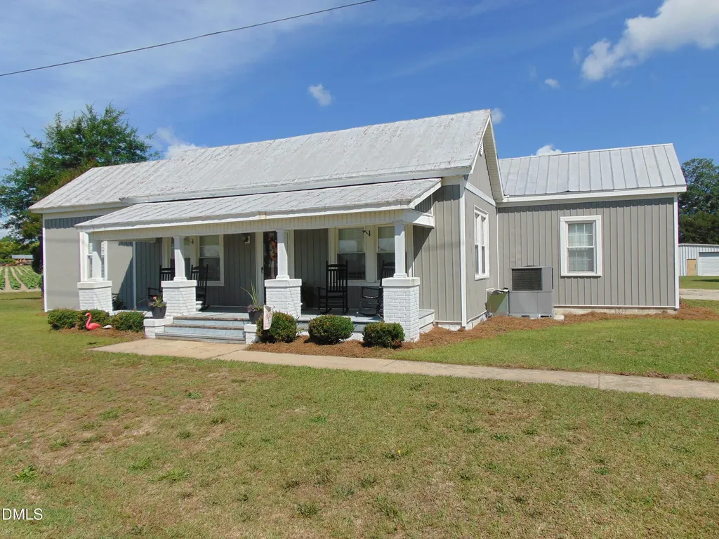 3502 E Old Spring Hope Road Rocky Mount NC 27804