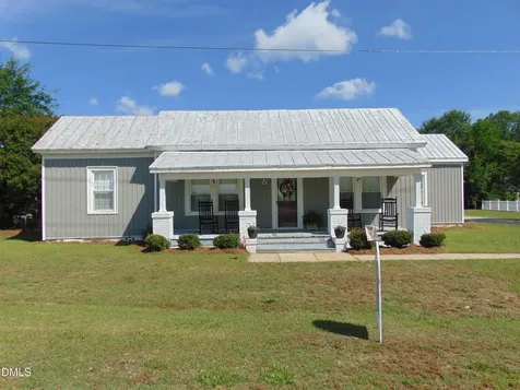 3502 E Old Spring Hope Road Rocky Mount NC 27804