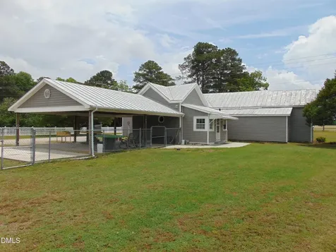 3502 E Old Spring Hope Road Rocky Mount NC 27804
