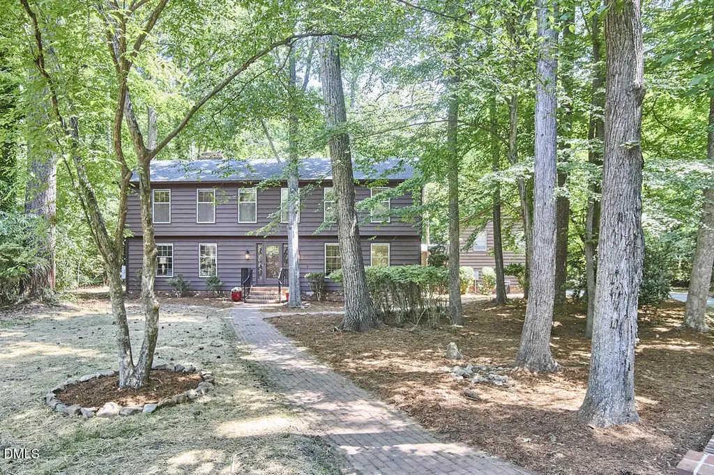 2152 Lakeshore Court Chapel Hill NC 27514
