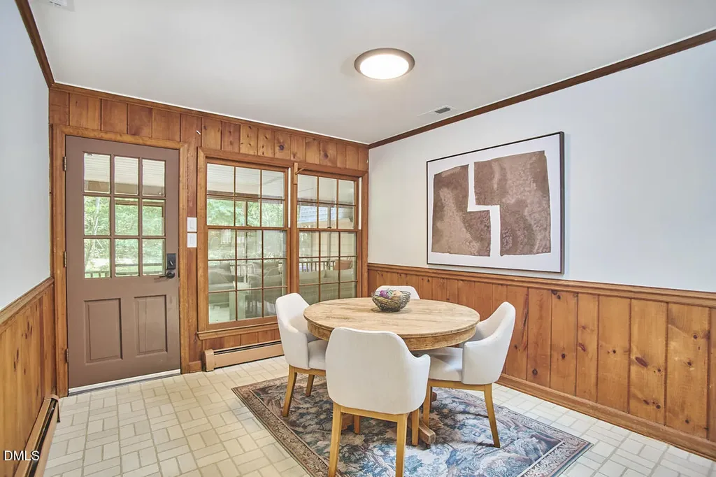 2152 Lakeshore Court Chapel Hill NC 27514