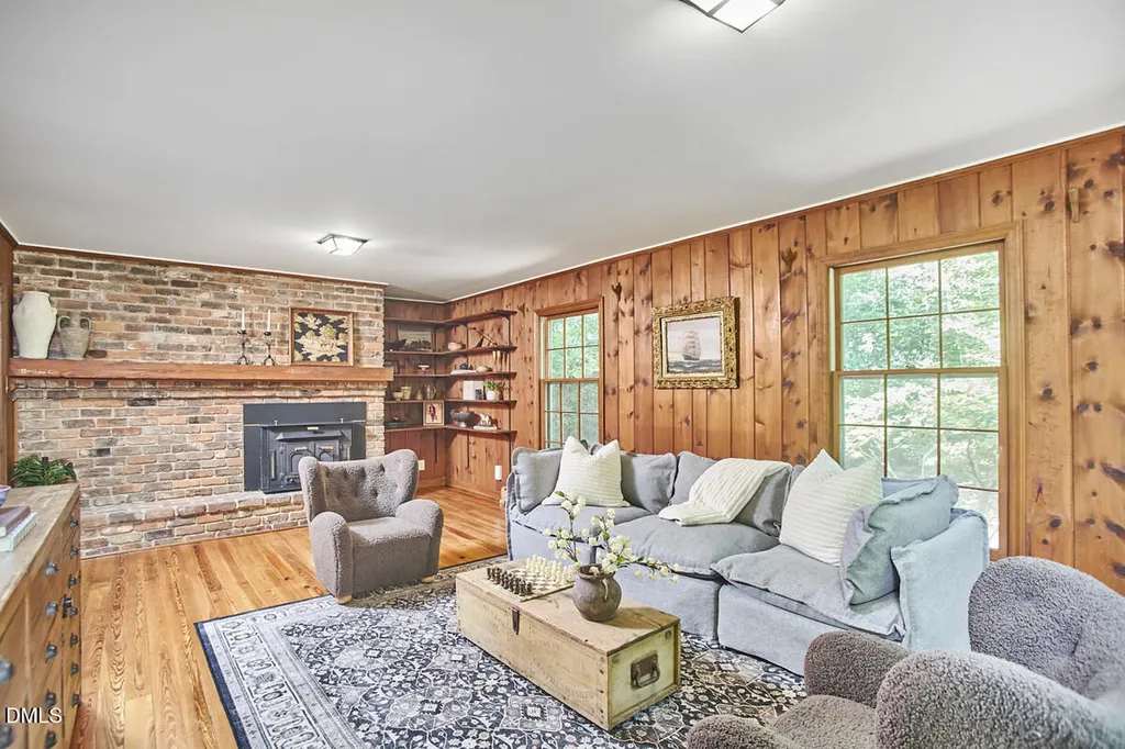 2152 Lakeshore Court Chapel Hill NC 27514