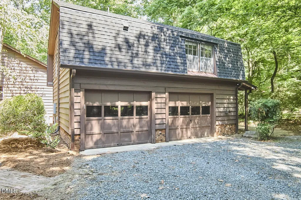 2152 Lakeshore Court Chapel Hill NC 27514