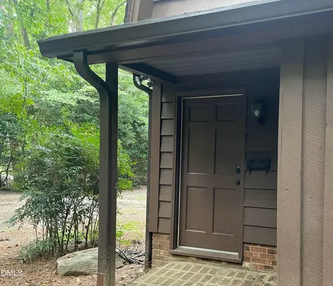 2152 Lakeshore Court Chapel Hill NC 27514