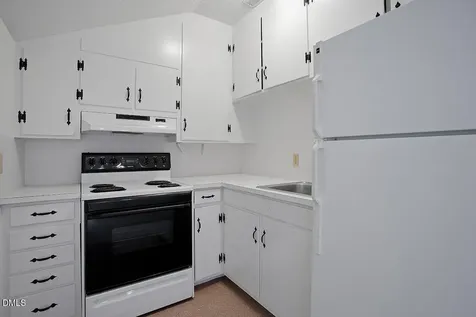 2152 Lakeshore Court Chapel Hill NC 27514