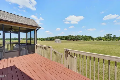 3587 Hannah Creek Road Benson NC 27504