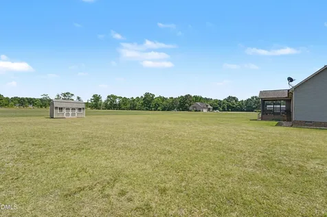 3587 Hannah Creek Road Benson NC 27504