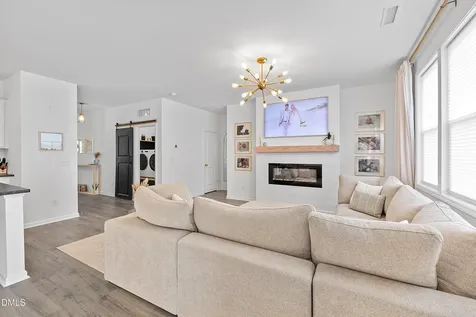 112 Wise Oak Lane Garner NC 27529
