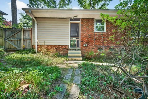3304 Julian Drive Raleigh NC 27604