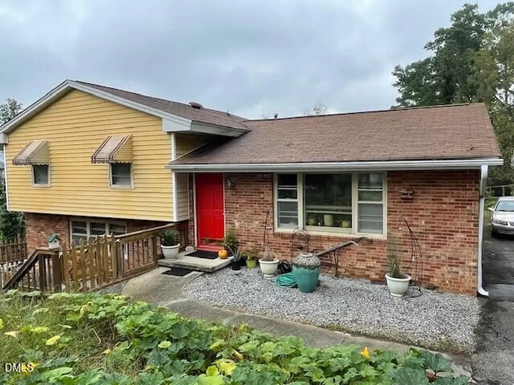 2201 Valiant Street Raleigh NC 27610