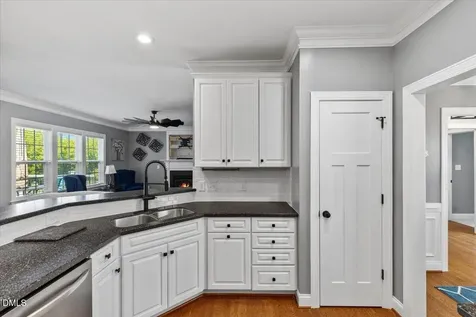 2317 Penarth Court Zebulon NC 27597