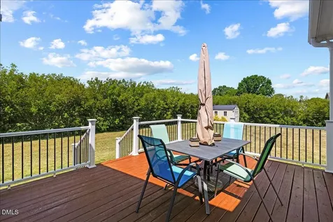 2317 Penarth Court Zebulon NC 27597