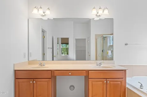 111 Sir Walker Lane Cary NC 27519