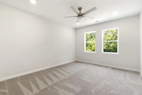 803 Lakeside Avenue Burlington NC 27217