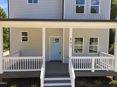 803 Lakeside Avenue Burlington NC 27217