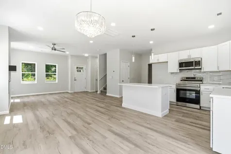 801 Lakeside Avenue Burlington NC 27217