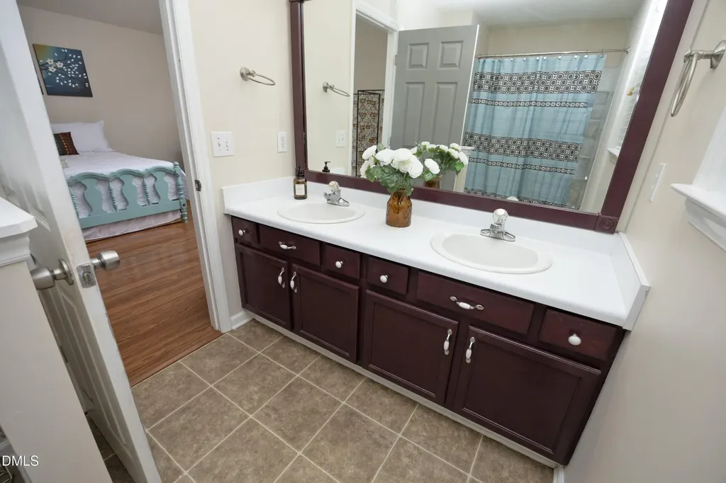 5921 Waterworn Court Fuquay Varina NC 27526