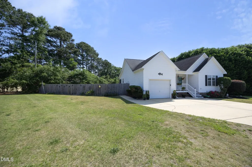 5921 Waterworn Court Fuquay Varina NC 27526