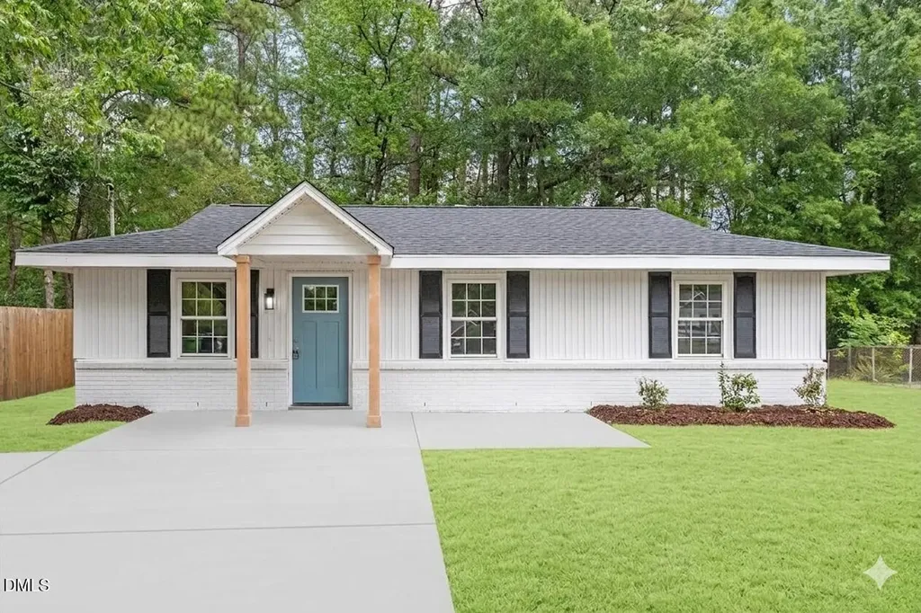 609 Juno Court Raleigh NC 27610