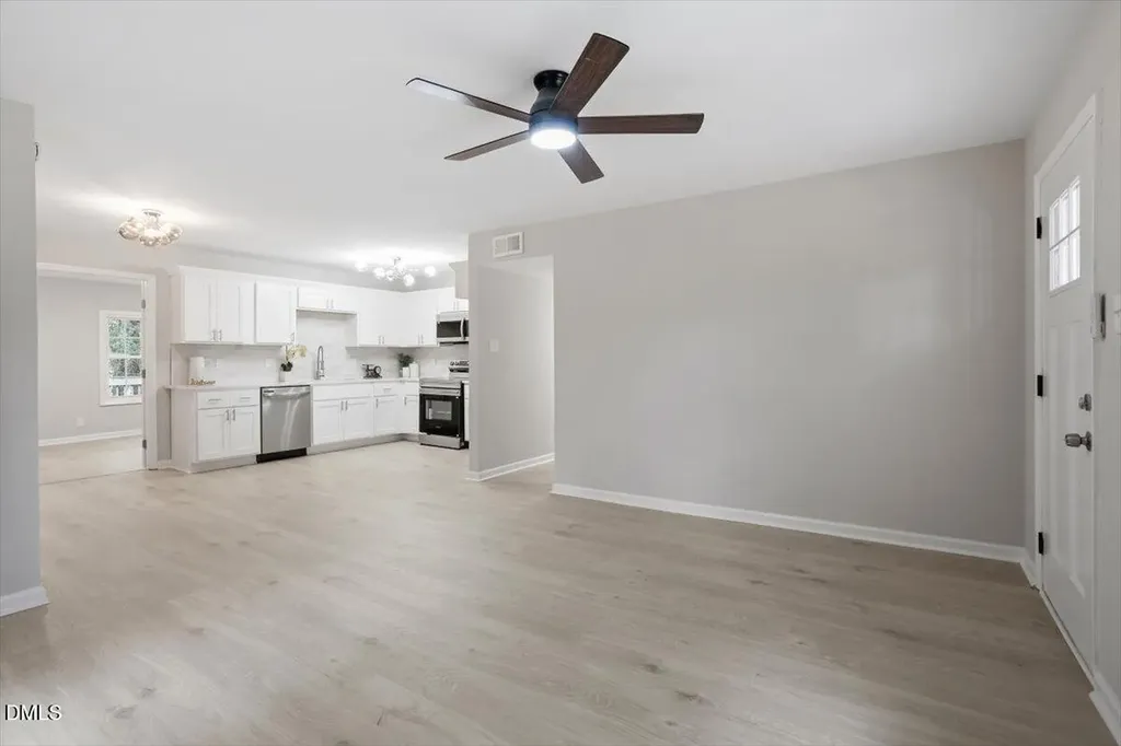 609 Juno Court Raleigh NC 27610