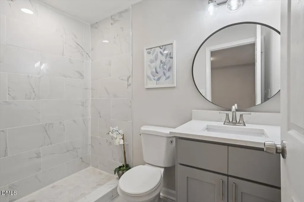 609 Juno Court Raleigh NC 27610