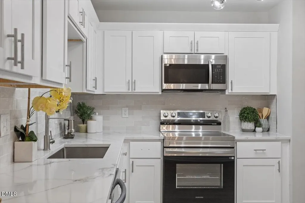 609 Juno Court Raleigh NC 27610