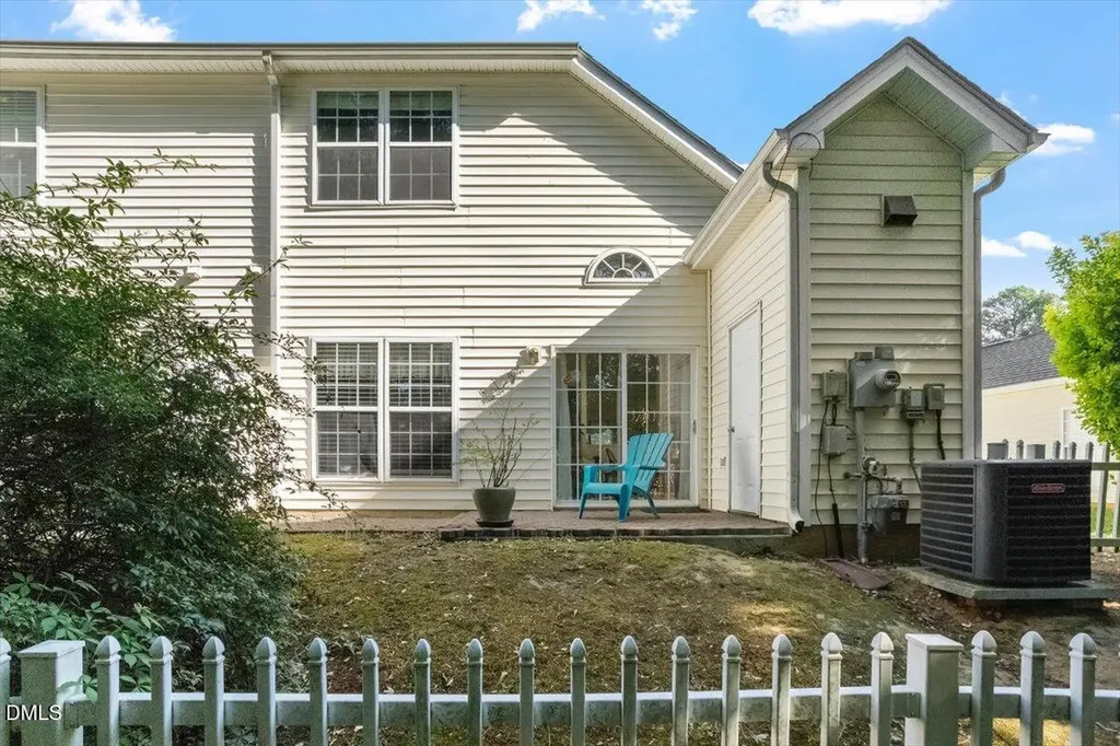 5324 Patuxent Drive Raleigh NC 27616