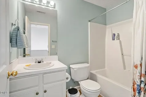 5324 Patuxent Drive Raleigh NC 27616