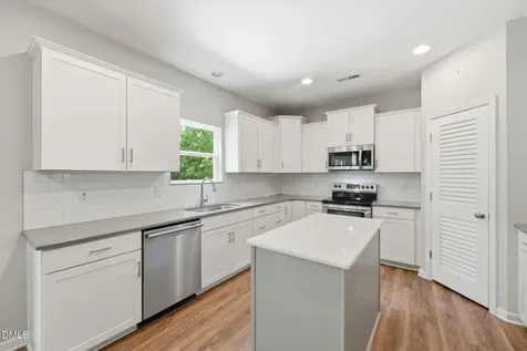 236 Colonnade Elon NC 27244