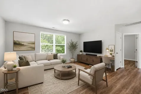 236 Colonnade Elon NC 27244