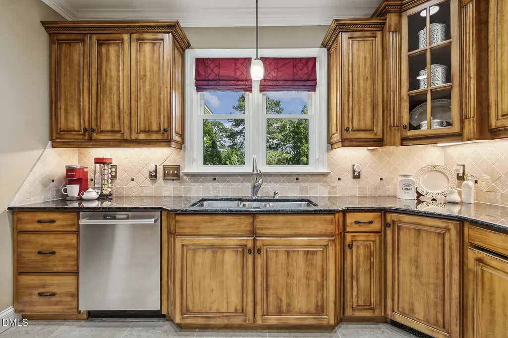 6909 Darcy Lane Raleigh NC 27606