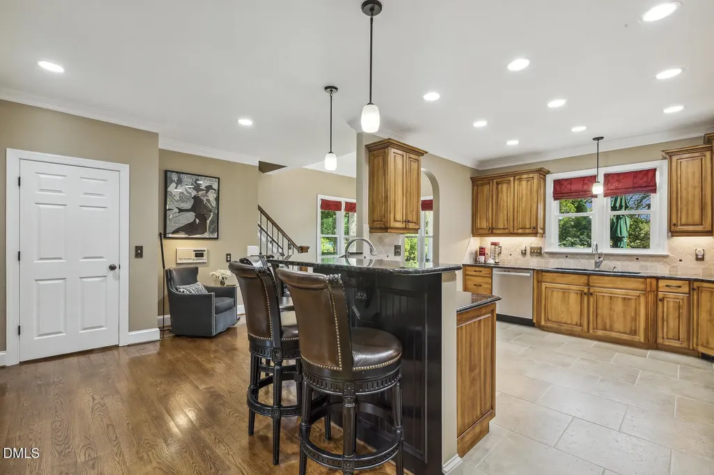 6909 Darcy Lane Raleigh NC 27606