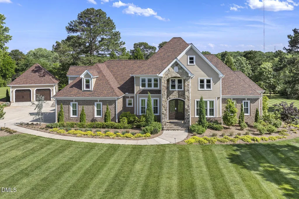 6909 Darcy Lane Raleigh NC 27606