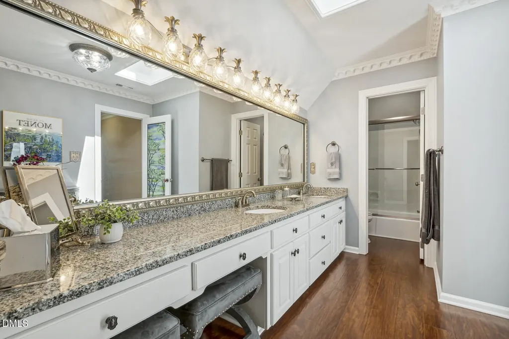6909 Darcy Lane Raleigh NC 27606