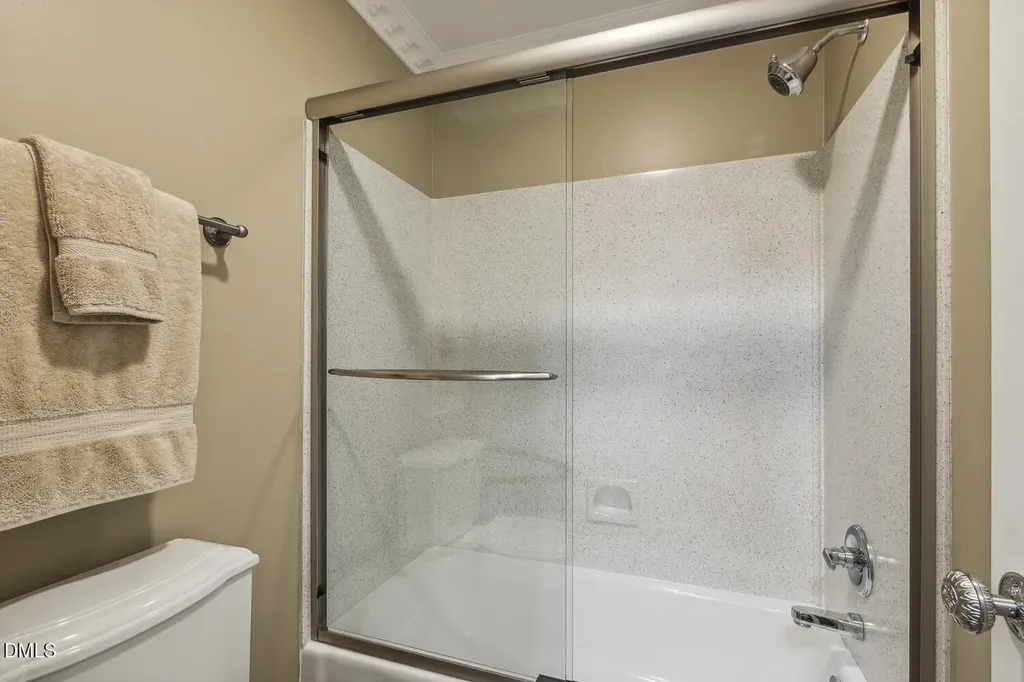 6909 Darcy Lane Raleigh NC 27606