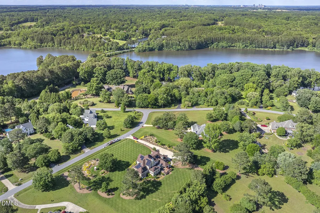6909 Darcy Lane Raleigh NC 27606