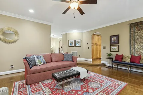 6909 Darcy Lane Raleigh NC 27606