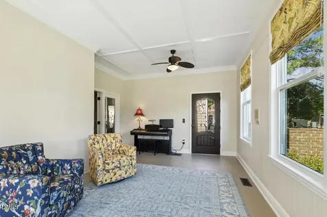 6909 Darcy Lane Raleigh NC 27606