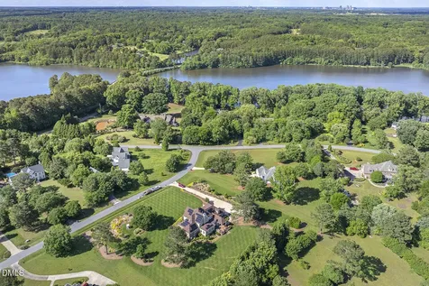 6909 Darcy Lane Raleigh NC 27606