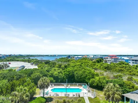 6 Cape Lane North Topsail Beach NC 28460