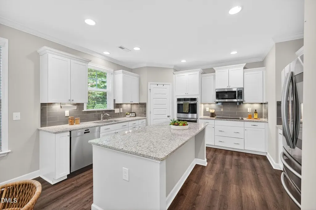 8004 Parker Mill Trail Fuquay Varina NC 27526