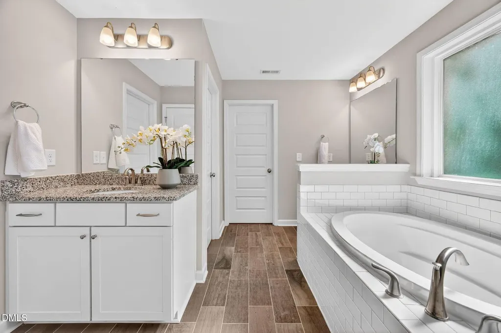 8004 Parker Mill Trail Fuquay Varina NC 27526