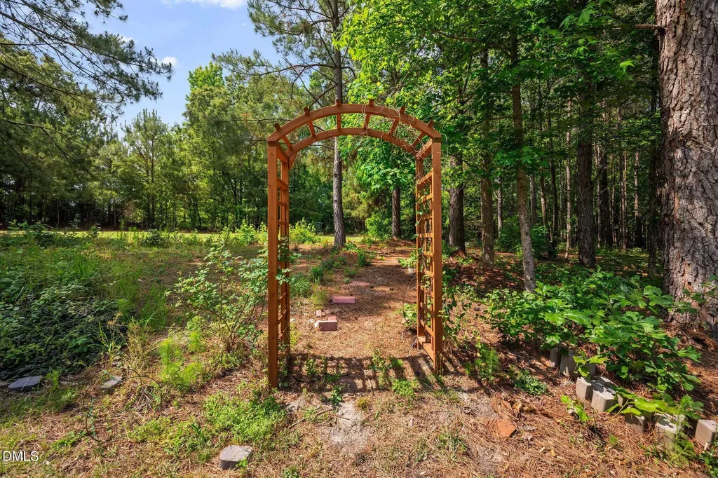 8004 Parker Mill Trail Fuquay Varina NC 27526