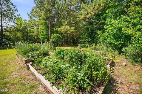 8004 Parker Mill Trail Fuquay Varina NC 27526