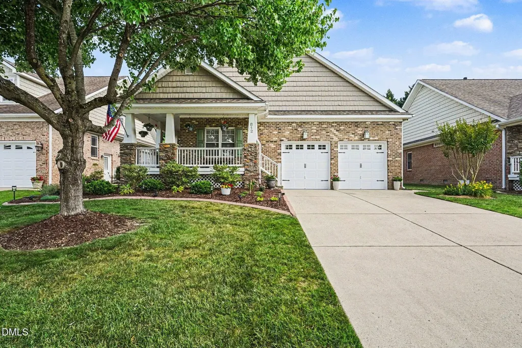812 Canyoncreek Lane Fuquay Varina NC 27526