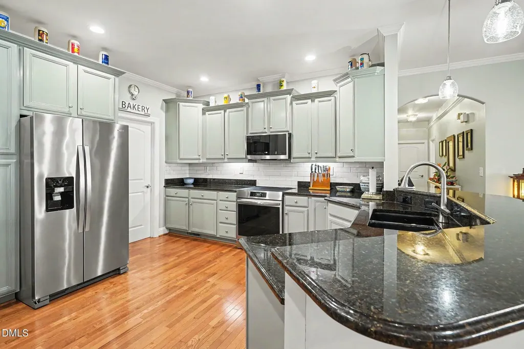 812 Canyoncreek Lane Fuquay Varina NC 27526