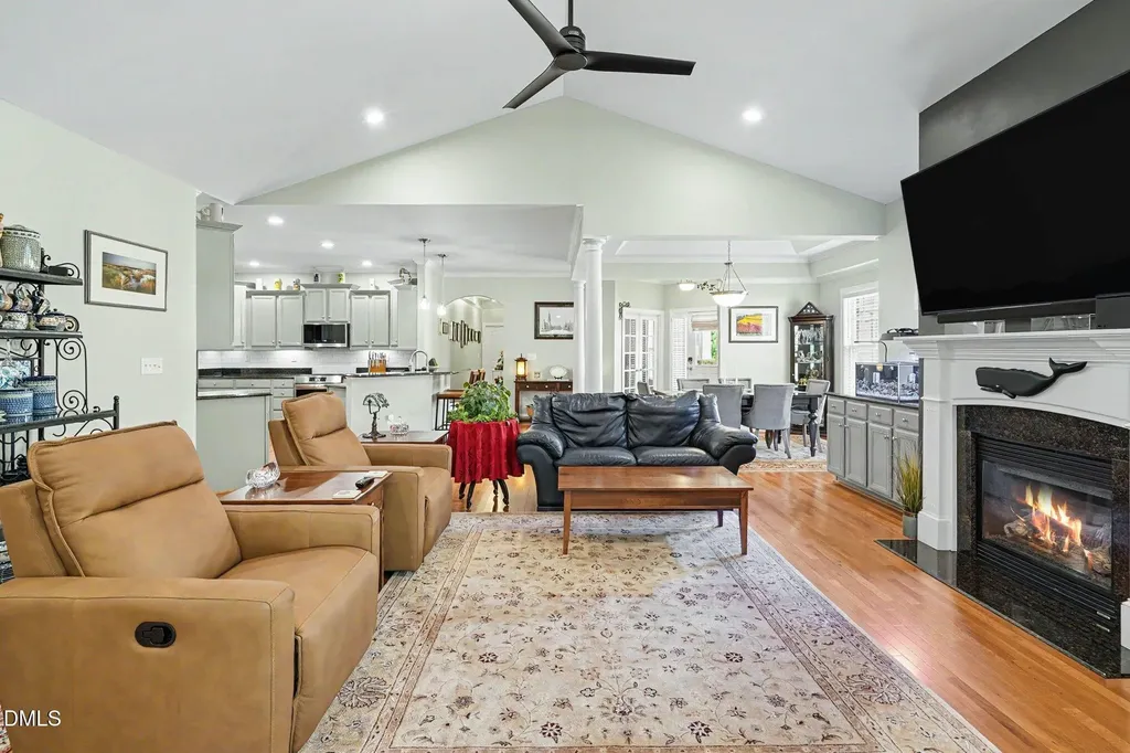 812 Canyoncreek Lane Fuquay Varina NC 27526