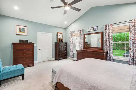 812 Canyoncreek Lane Fuquay Varina NC 27526