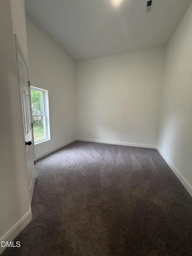 407 N King Avenue Dunn NC 28334